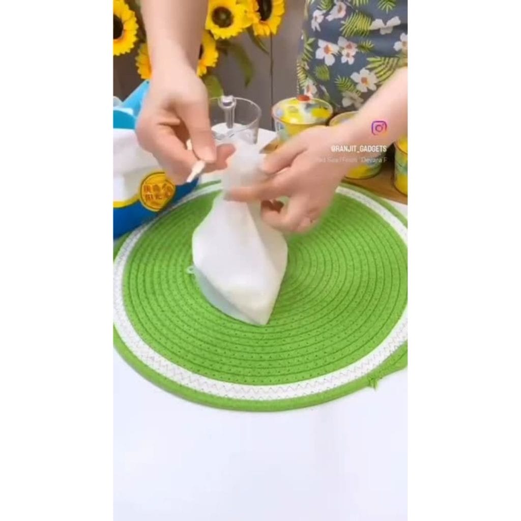 Silicone Dough Kneading Bag – Mess-Free Roti & Bread Maker