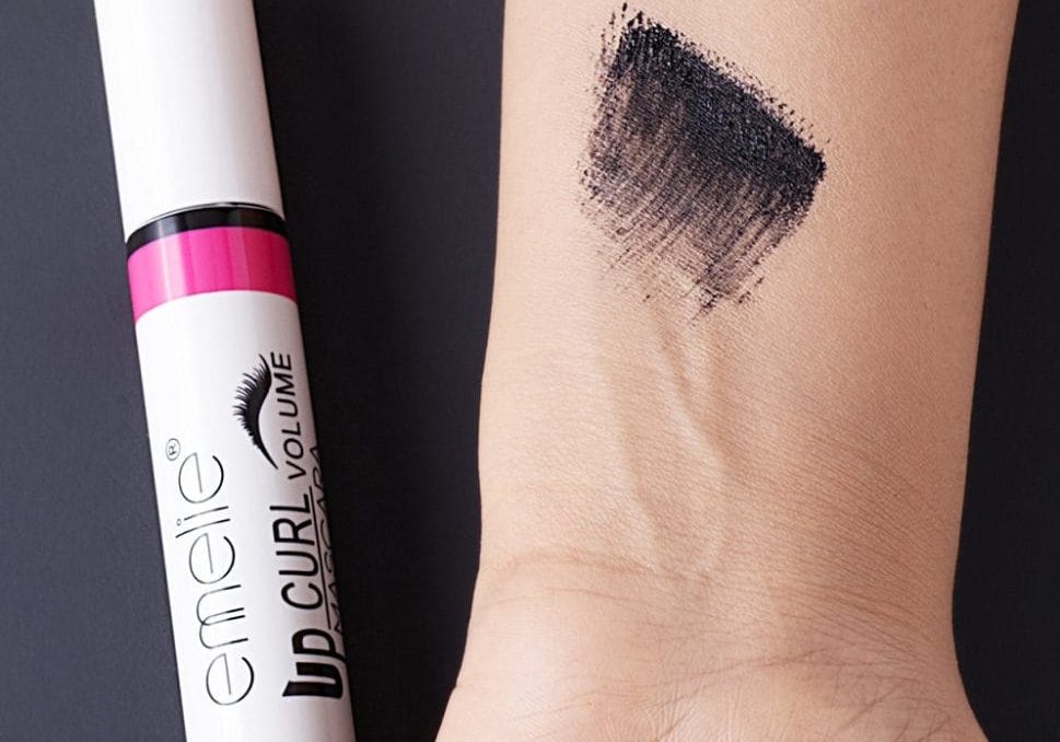 emelieupcurlvolumemascara